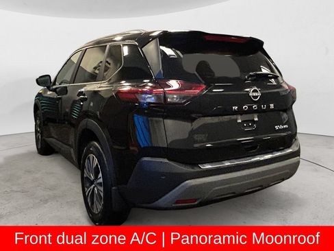 Certified 2023 Nissan Rogue SV w/ SV Premium B Package AWD/4WD image 4