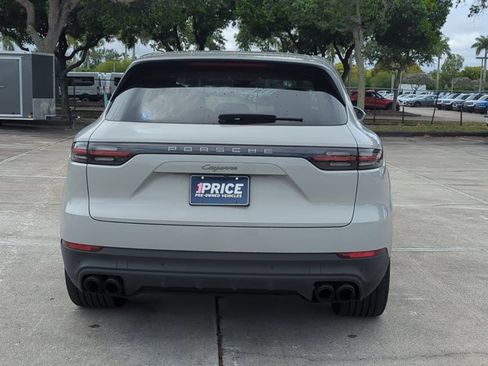 Used 2023 Porsche Cayenne image 6