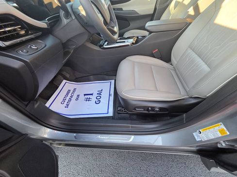 Used 2026 Buick Envista Avenir FWD image 16