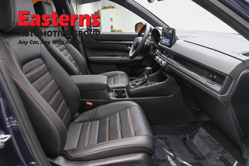 Used 2025 Honda CR-V Sport-L image 23