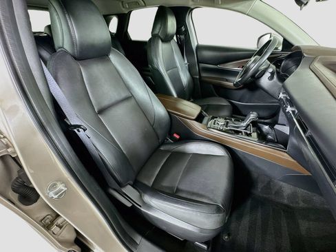 Used 2024 MAZDA CX-30 AWD 2.5 S w/ Premium Package image 30