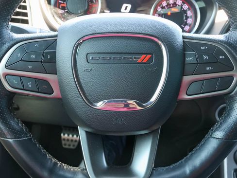 Used 2022 Dodge Challenger R/T Scat Pack RWD image 19