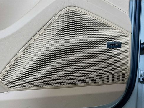 New 2026 Porsche Cayenne E-Hybrid image 12