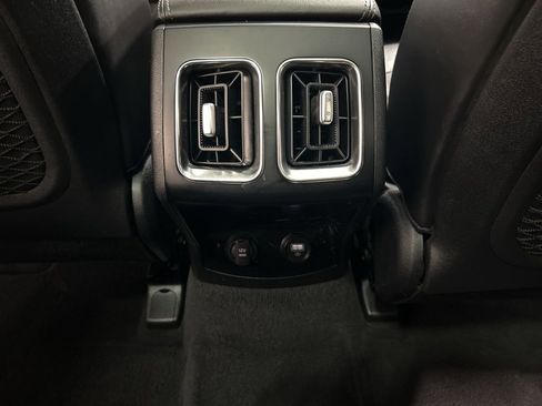 Used 2023 Kia Sorento S w/ Panoramic Sunroof Package image 28