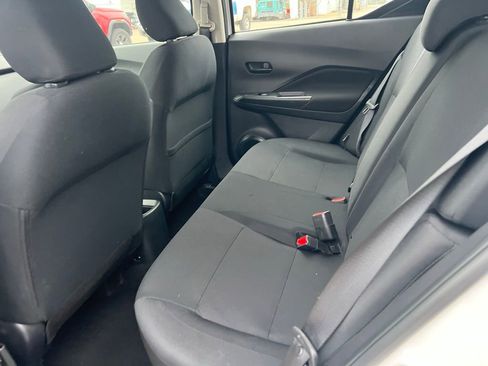 Used 2023 Nissan Kicks S FWD image 12