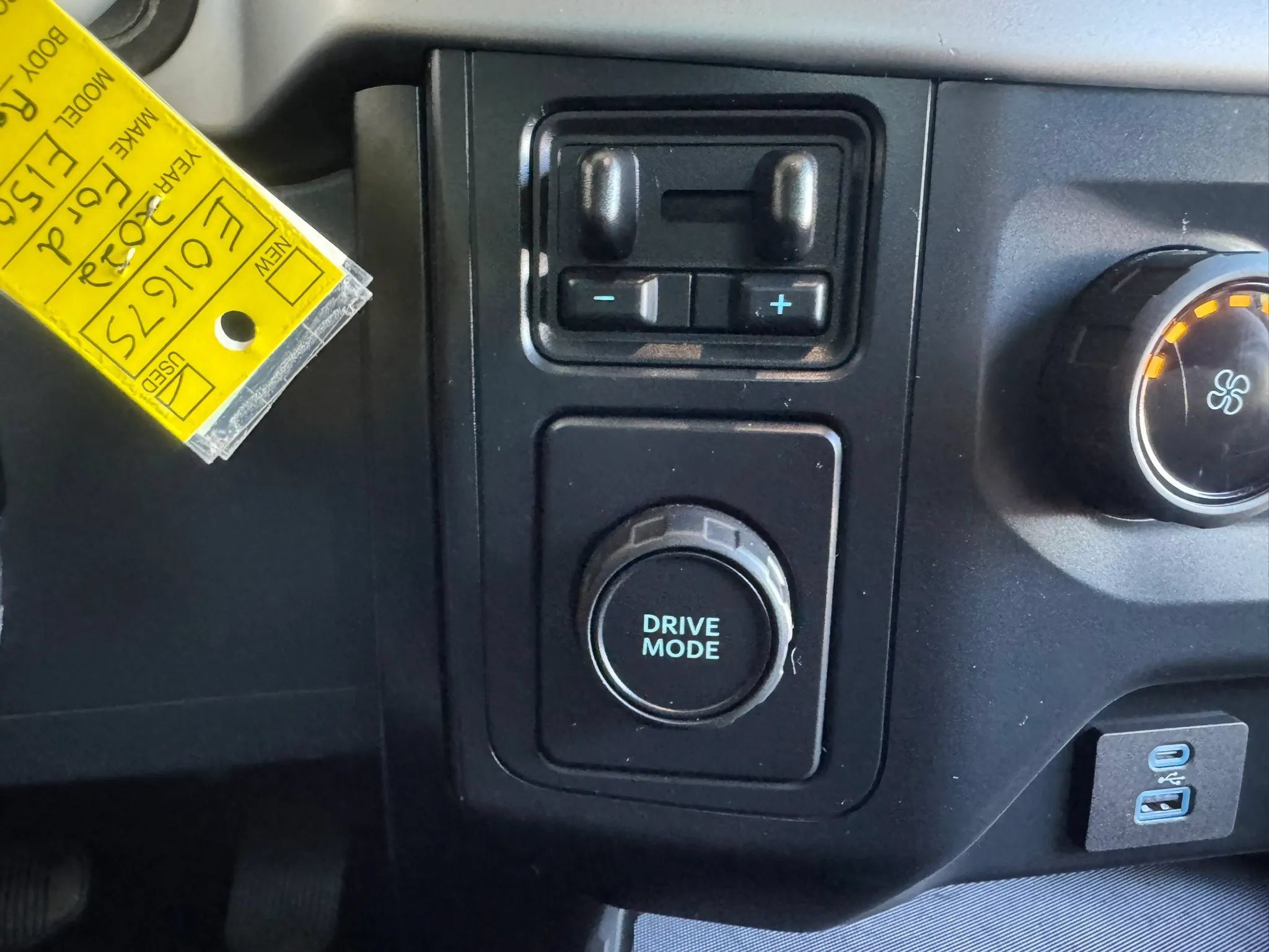 Used 2022 Ford F150 XL w/ Equipment Group 101A High RWD image 24