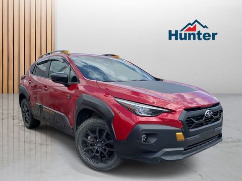 Used 2024 Subaru Crosstrek 2.5i Wilderness w/ Crosstrek Mirror Package AWD/4WD image 1