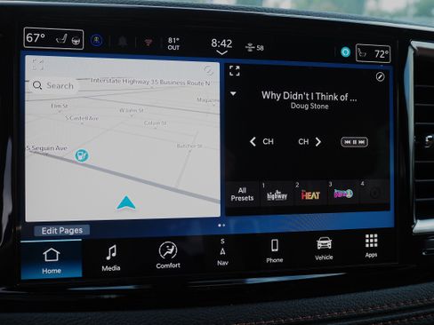 New 2026 Chrysler Pacifica Pinnacle image 22