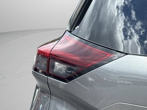 Certified 2026 Nissan Rogue S FWD image 18