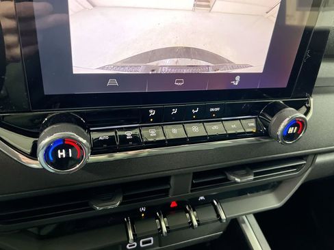 New 2026 Chevrolet Colorado Trail Boss AWD/4WD image 17