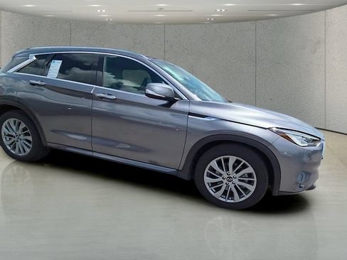 Used 2025 INFINITI QX50 Luxe AWD/4WD image 33