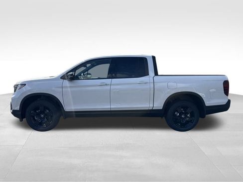 New 2026 Honda Ridgeline Black Edition image 4