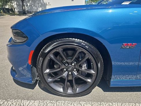 Used 2023 Dodge Charger Scat Pack w/ Technology Group RWD image 9