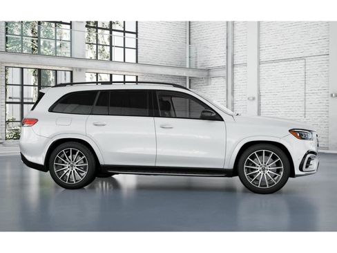 New 2026 Mercedes-Benz GLS 450 4MATIC image 15