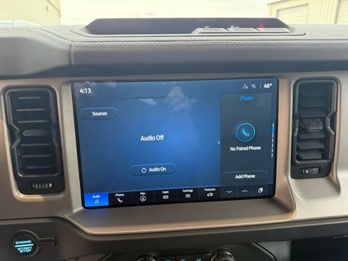 New 2025 Ford Bronco Outer Banks image 16