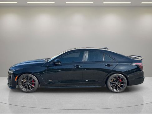 Used 2022 Cadillac CT4 V Blackwing w/ Technology Package RWD image 2