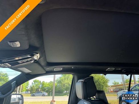 Certified 2024 Jeep Grand Wagoneer Series III w/ Rear Seat Video Group 1 AWD/4WD image 31