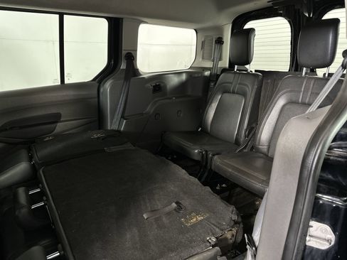 Used 2020 Ford Transit Connect XL image 26