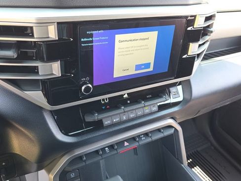 New 2026 Toyota Tundra SR5 AWD/4WD image 17