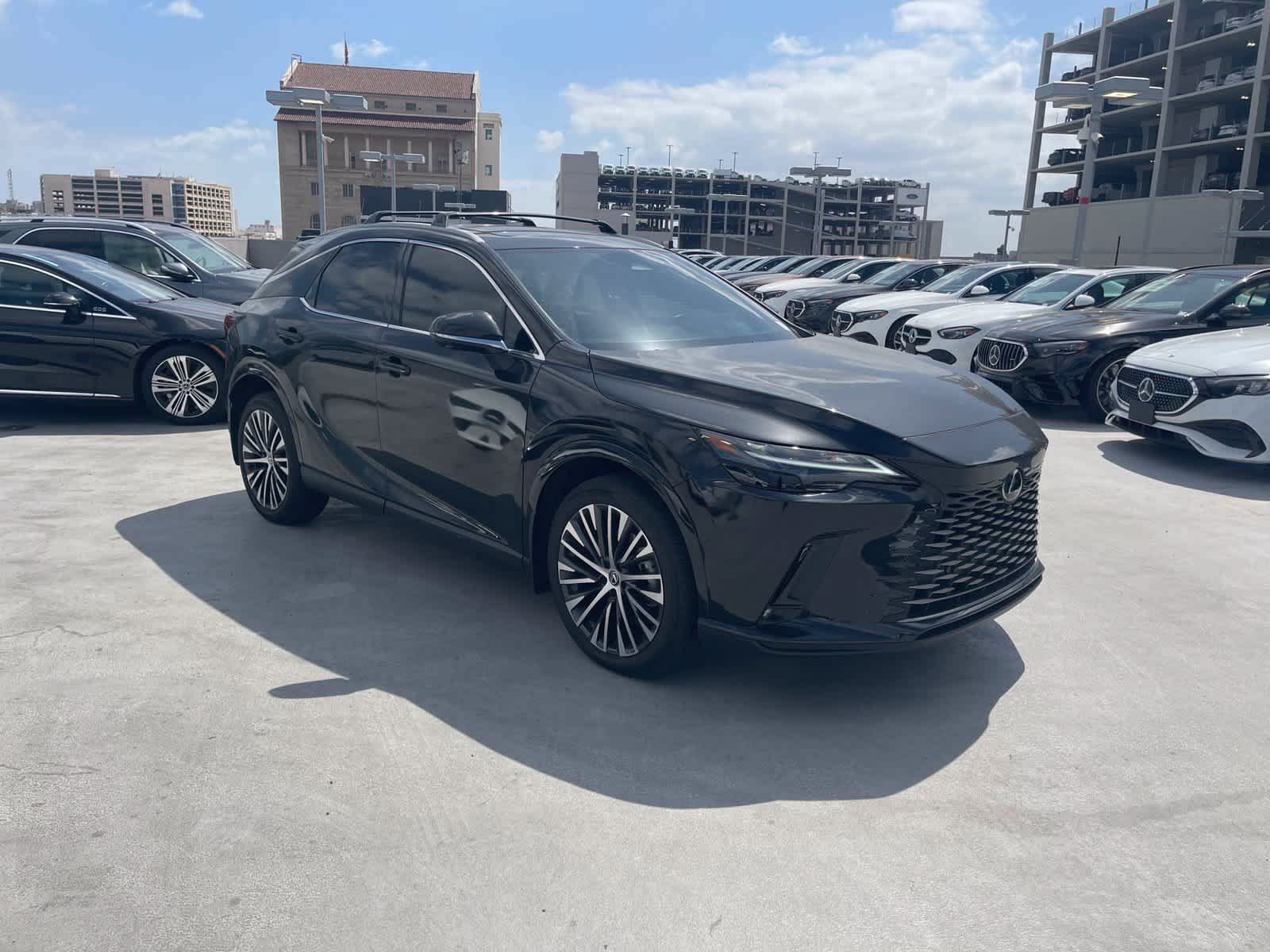 Used 2024 Lexus RX 350 Premium Plus w/ Convenience Package FWD image 2