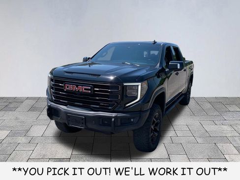 Used 2024 GMC Sierra 1500 AT4X w/ AT4X AEV Edition AWD/4WD image 3