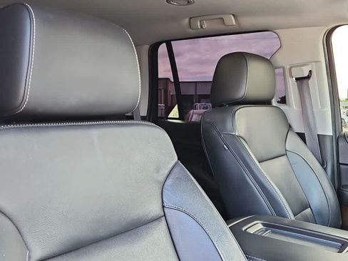 Used 2019 Chevrolet Tahoe LT RWD image 18