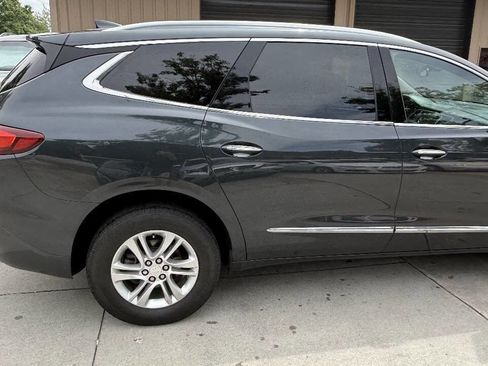 Used 2019 Buick Enclave Essence FWD image 22