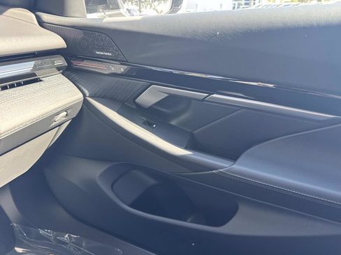 Certified 2025 BMW 530i xDrive image 20