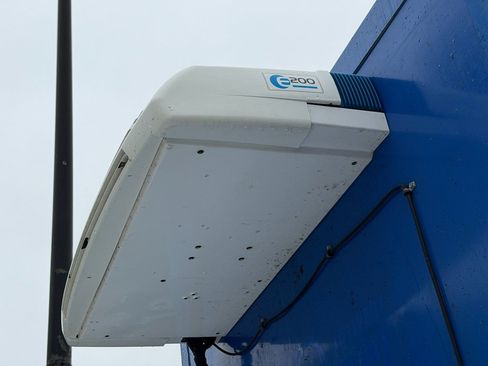 Used 2023 Ford E-350 and Econoline 350 Super Duty w/ Power Windows & Locks Group RWD image 5