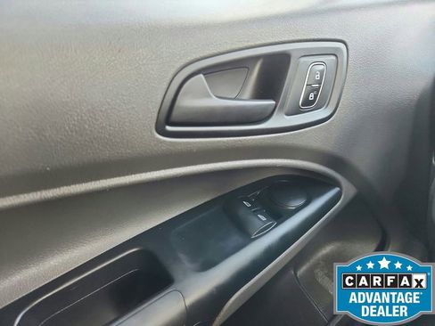 Used 2021 Ford Transit Connect XL image 22