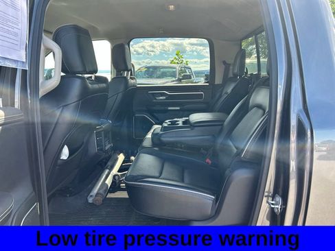 Used 2022 RAM 1500 Laramie AWD/4WD image 14
