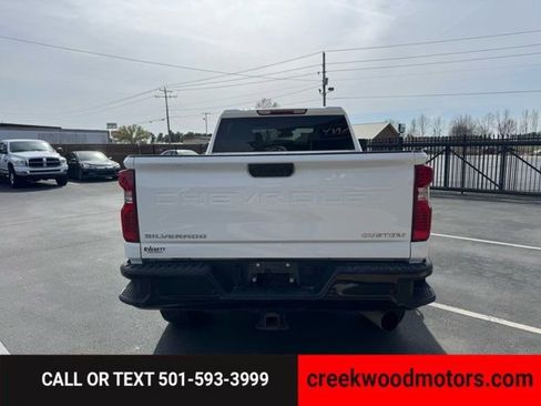 Used 2024 Chevrolet Silverado 2500 Custom w/ Custom Value Package image 9