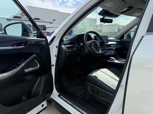 Used 2025 INFINITI QX60 Luxe w/ Vision Package AWD/4WD image 17