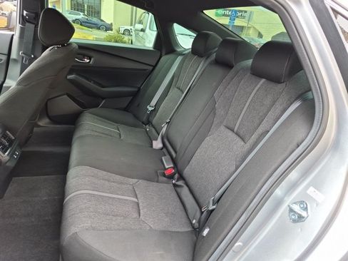 Used 2025 Honda Accord Sport image 19