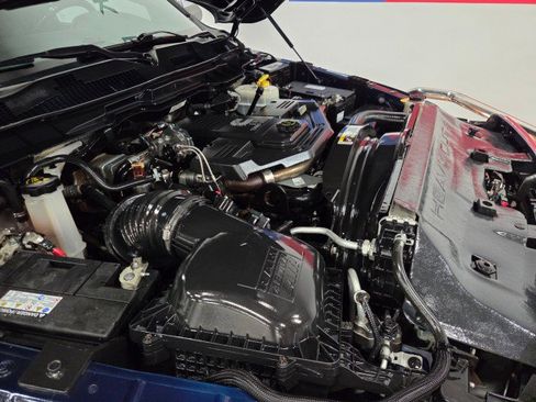 Used 2017 RAM 3500 Laramie Longhorn image 98