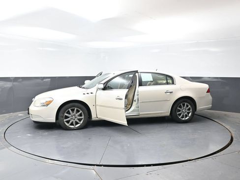Used 2008 Buick Lucerne CXL w/ Ultra Confidence Package FWD image 31