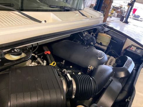 Used 2003 HUMMER H2 w/ Preferred Equipment Group AWD/4WD image 25