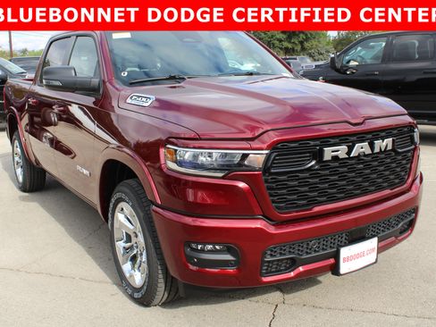 Used 2025 RAM 1500 Lone Star RWD image 4
