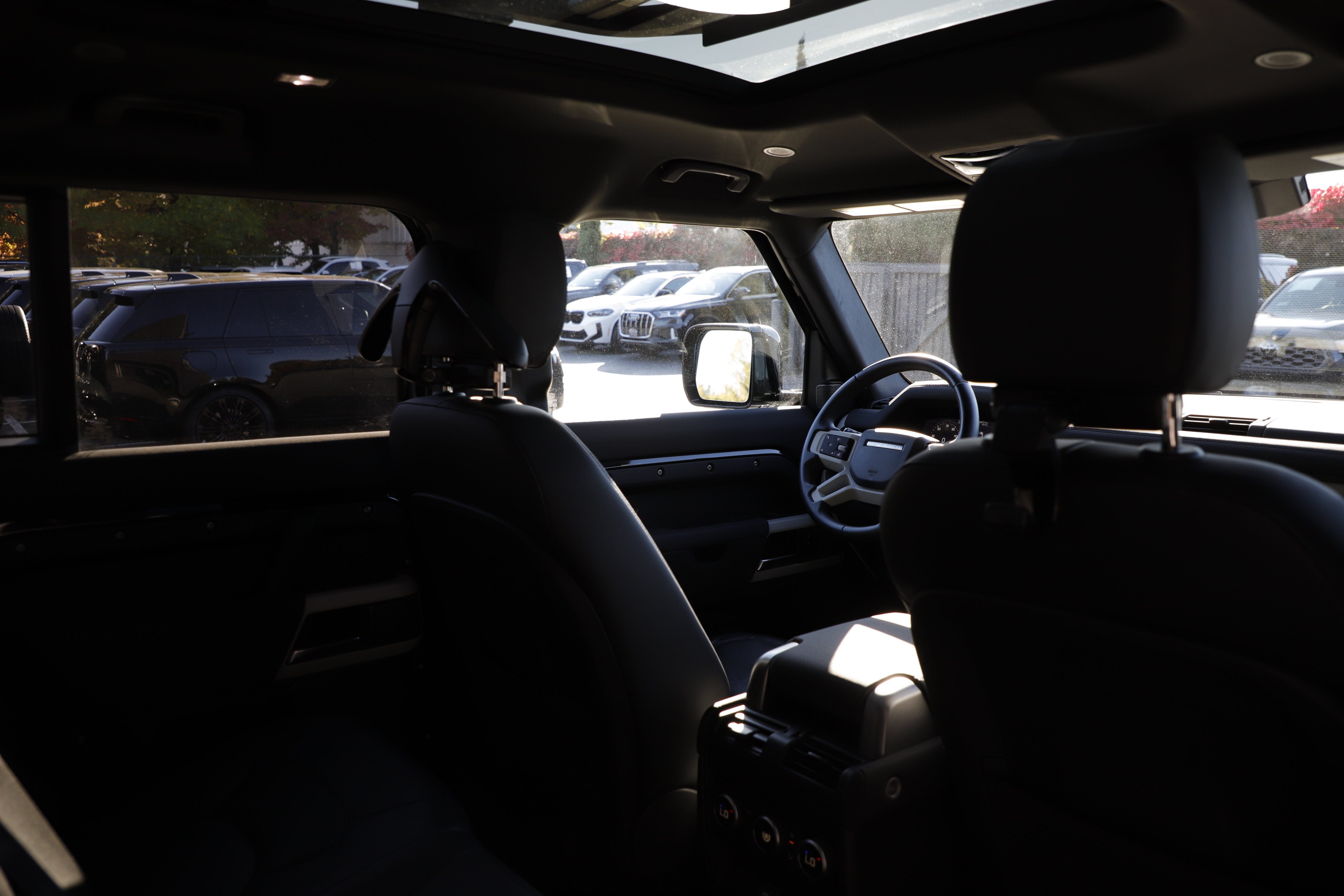 Used 2023 Land Rover Defender 110 S AWD/4WD image 11