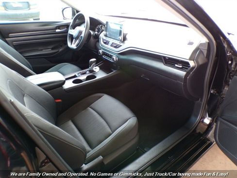 Used 2020 Nissan Altima 2.5 S FWD image 28