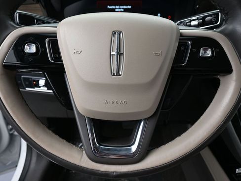 Used 2022 Lincoln Corsair Reserve image 35