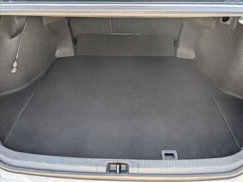 Used 2022 Toyota Camry LE AWD/4WD image 6