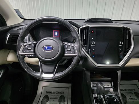 Used 2023 Subaru Ascent Limited w/ Technology Package AWD/4WD image 8