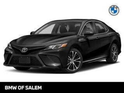 Used 2018 Toyota Camry SE w/ Moonroof Package