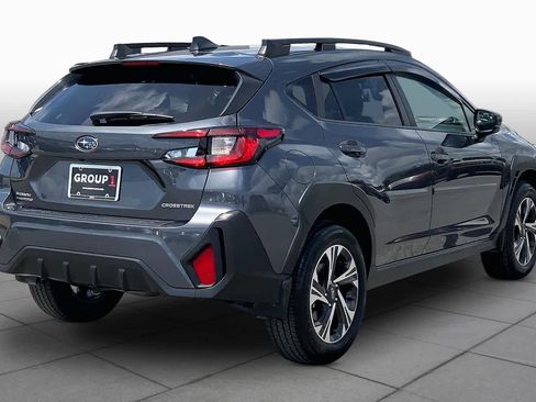 Used 2025 Subaru Crosstrek 2.0i Premium AWD/4WD image 12