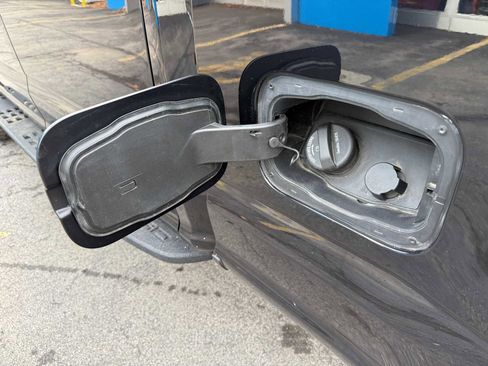 Used 2021 Ford F250 XLT w/ Tremor Off-Road Package image 26