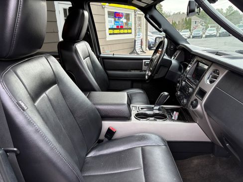 Used 2016 Ford Expedition Limited AWD/4WD image 27