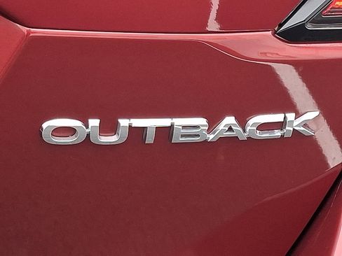 Used 2023 Subaru Outback Limited image 31