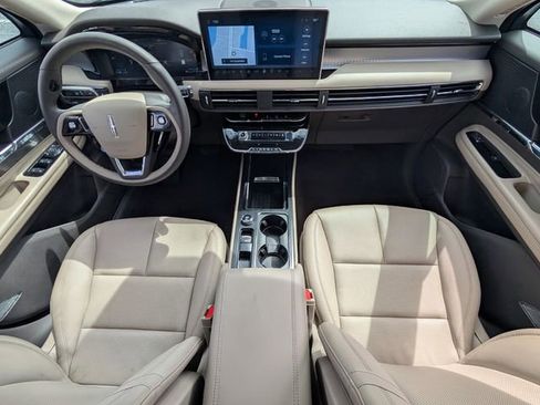 Used 2023 Lincoln Corsair FWD w/ Equipment Group 101A image 11