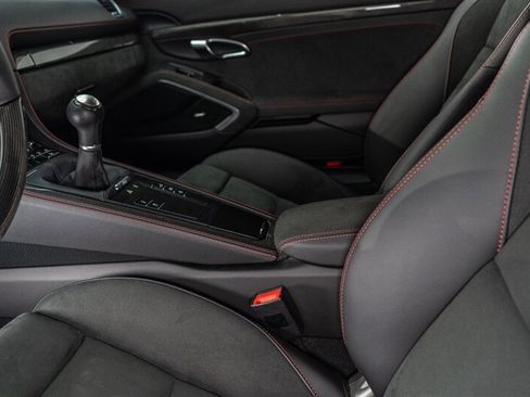 Used 2024 Porsche 718 Cayman GTS RWD image 28